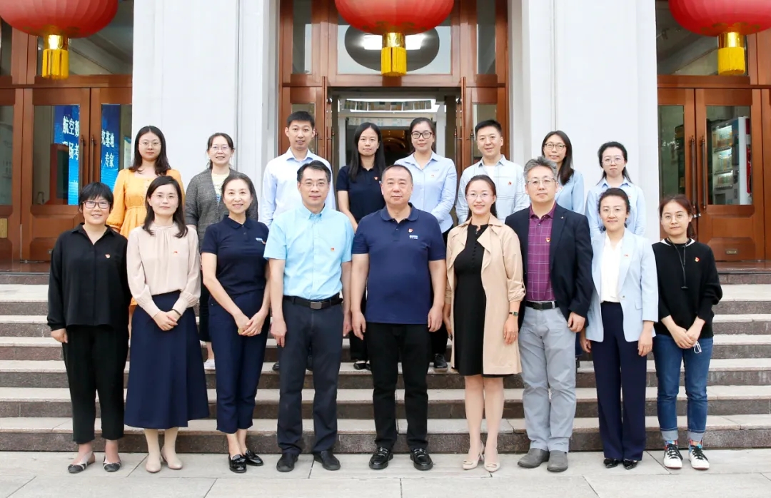 4.webp.jpg 4.webp.jpg