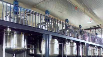 3噸不銹鋼反應釜專用電子秤供應商(圖1) 3噸不銹鋼反應釜供應商